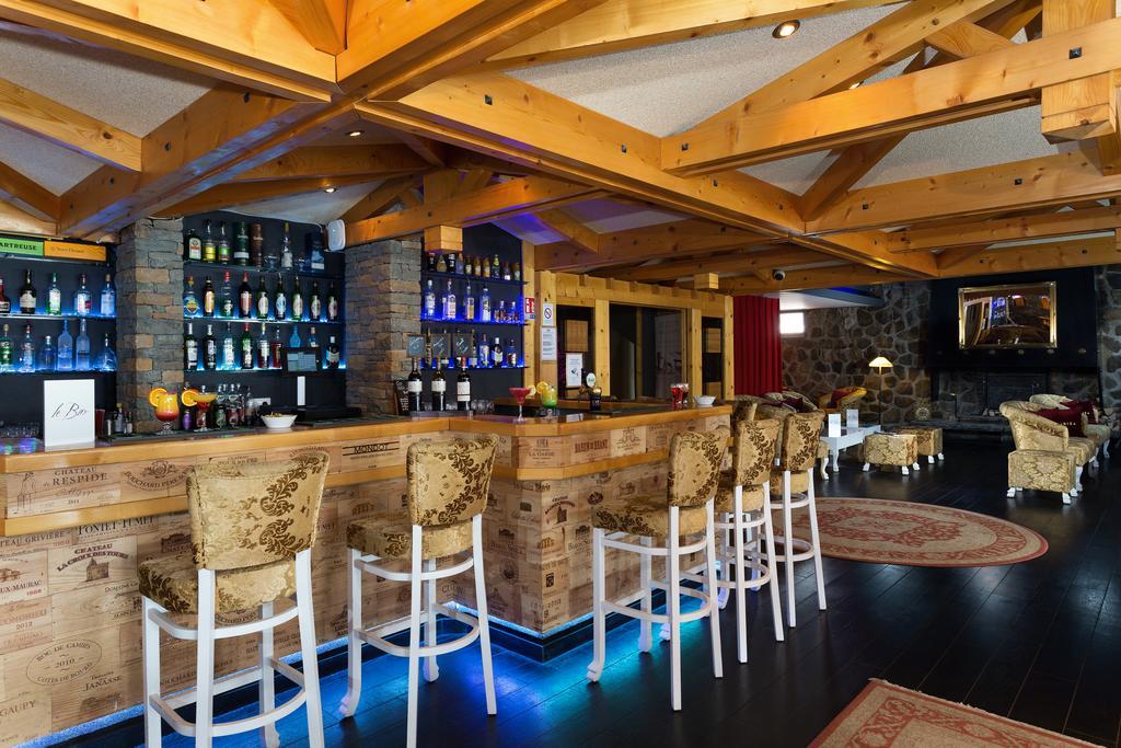 Madame Vacances Hotel Ibiza Ле-дез-Альп Екстер'єр фото