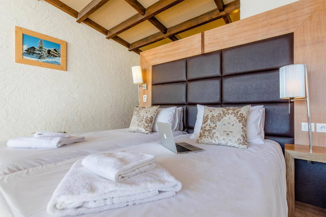 Madame Vacances Hotel Ibiza Ле-дез-Альп Екстер'єр фото