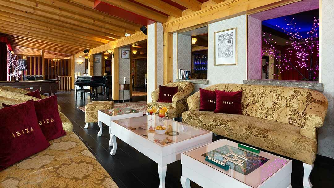 Madame Vacances Hotel Ibiza Ле-дез-Альп Екстер'єр фото